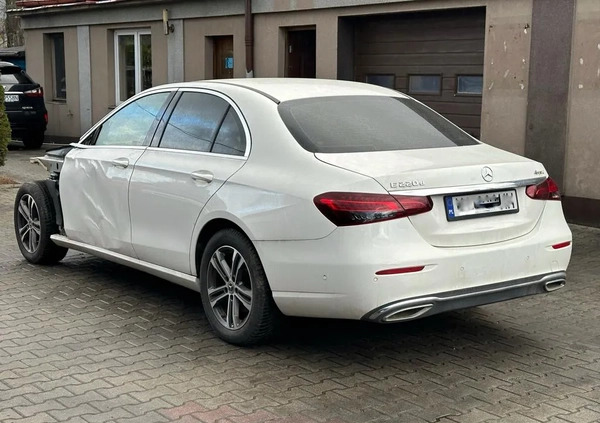 Mercedes-Benz Klasa E cena 114900 przebieg: 50000, rok produkcji 2021 z Borne Sulinowo małe 254